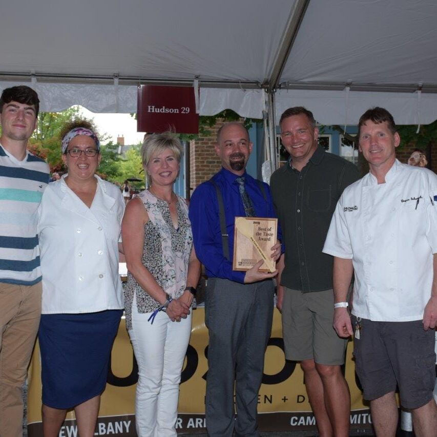 TNA Best of Taste - Hudson29